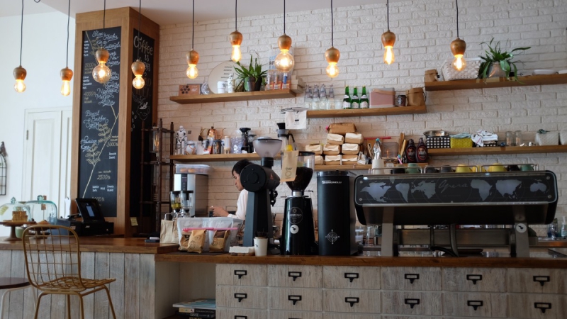 boutique-GORBIO-min_coffee_shop_light_cafe_coffee_shop-32620